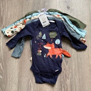 Navy Blue Fox Print Kids One Piece (5 New Onesies) 0-3 month